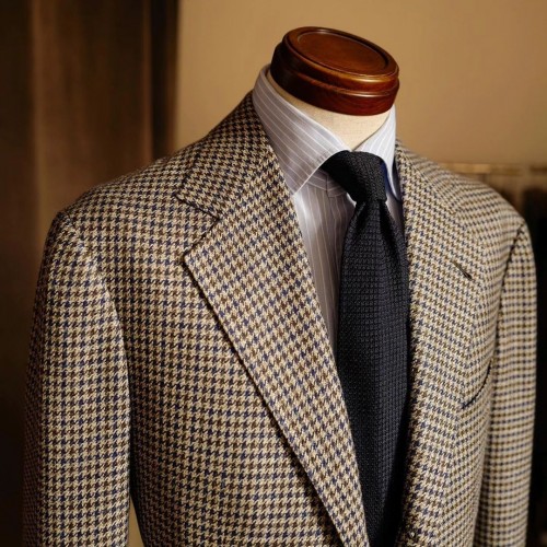 330106 by B&Tailor Bespoke 